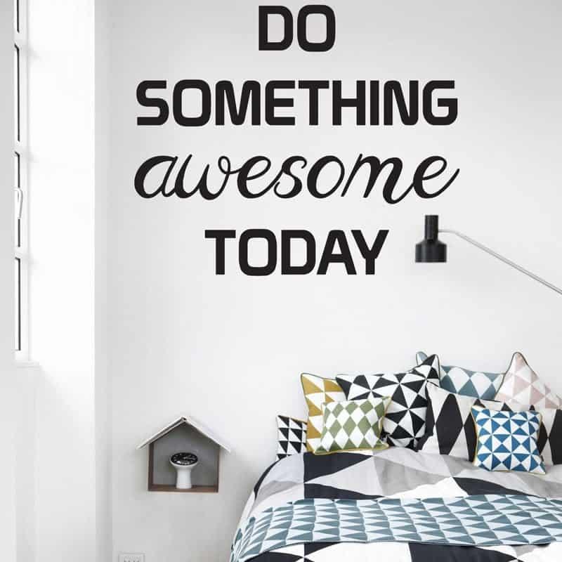 Inspirerende Vægklistermærke – Gør Dine Dage Fantastiske!