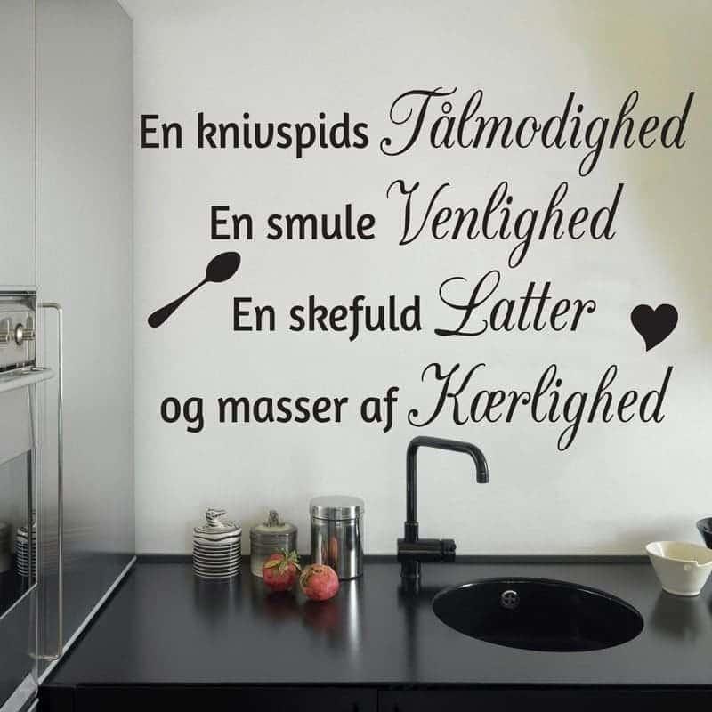 Inspirerende Vægdekoration til Køkkenet – Tålmodigheds Citat