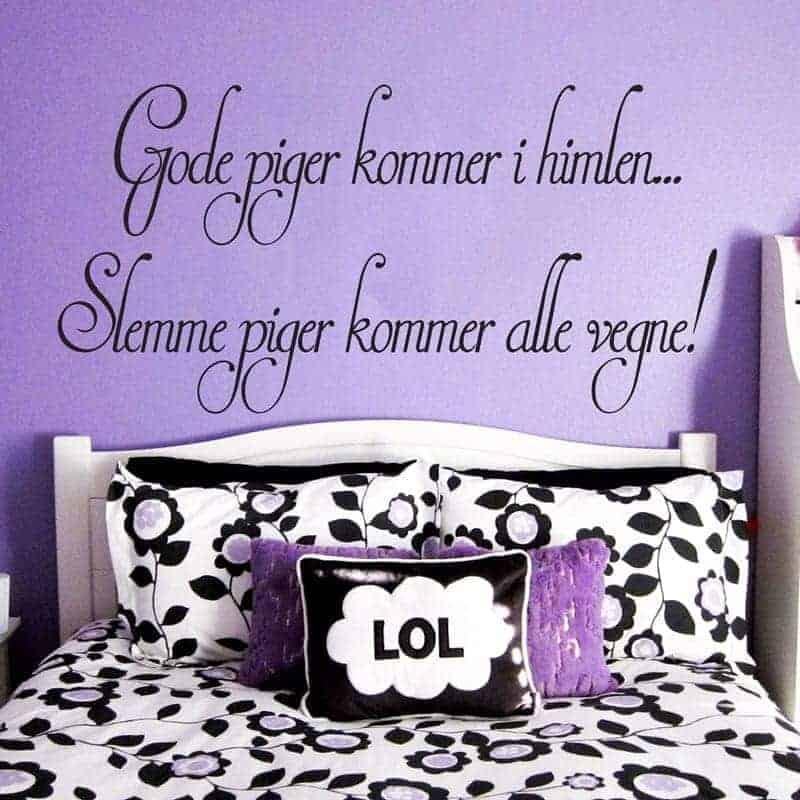 Inspirerende Vægklistermærke – Gode Piger i Himlen