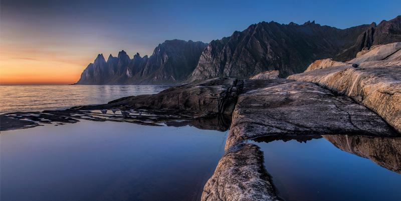 Unikt Kunsttryk af Tungeneset, Senja – Eksklusivt Design