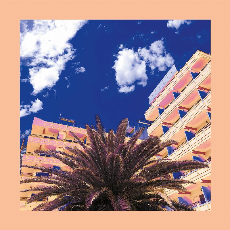 Pastel Kærlighed – Elegant Plakat til Dit Hjem