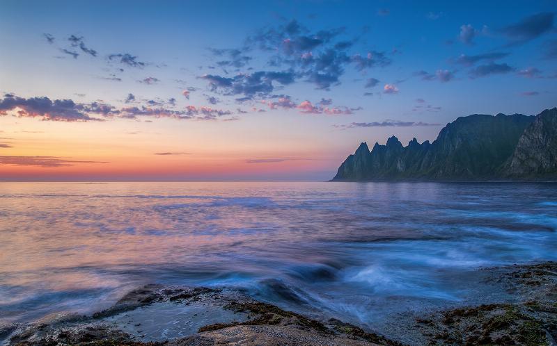 "Senja Sunset" fotokunst – Unik vægdekoration til hjemmet!