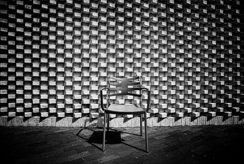Unik vægkunst: Gustavo Orensztajn 'The Chair' - Tilbud!