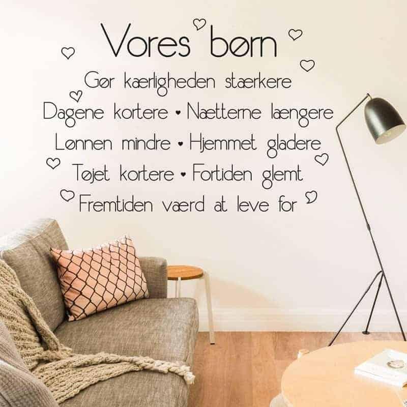 Vores Børn Væggaufstikker – Hyggelig Dekoration til Børneværelset