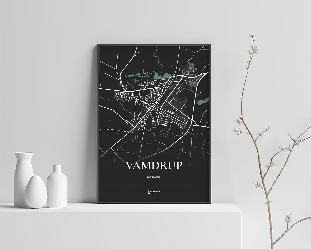 Vamdrup Bykort Plakat - Elegant Sort Design 70x100 cm